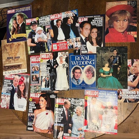 Large Royal Family Collection - Picture 10 of 13